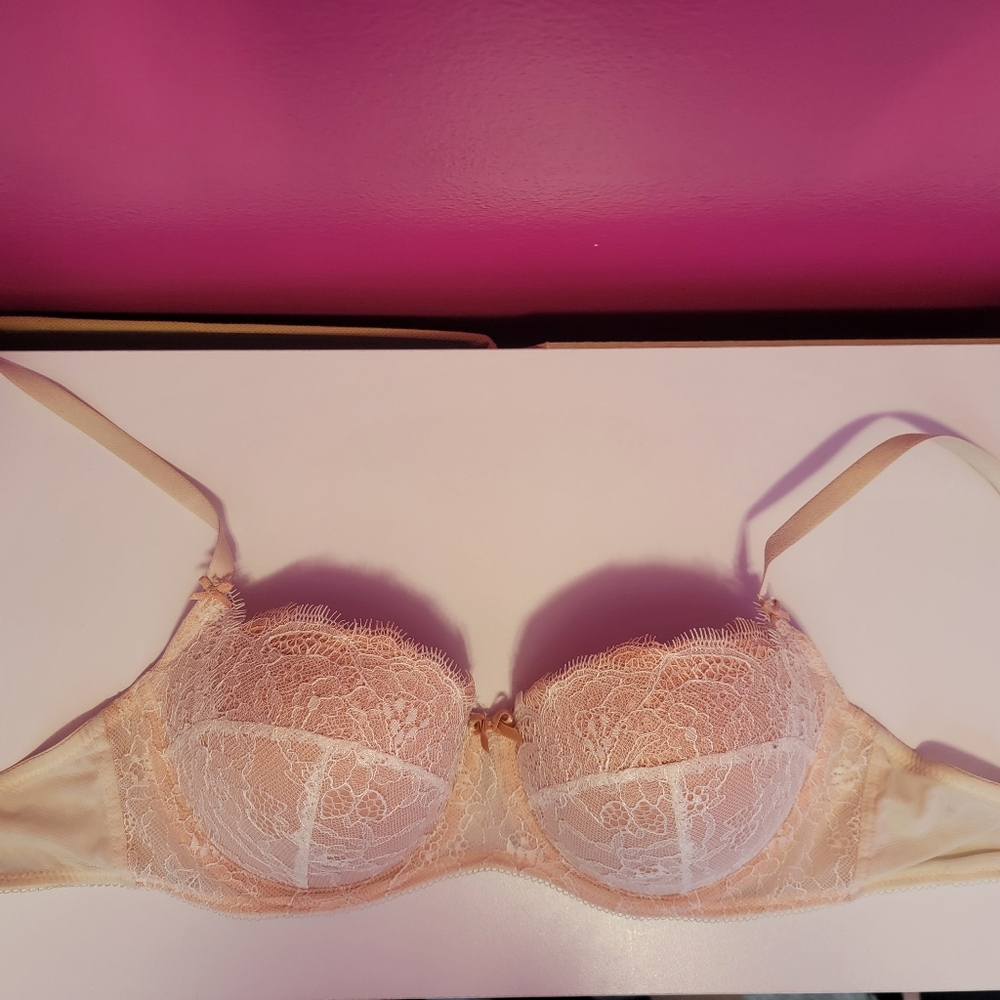 B.tempt'd by Wacoal B.Sultry Balconette Bra
